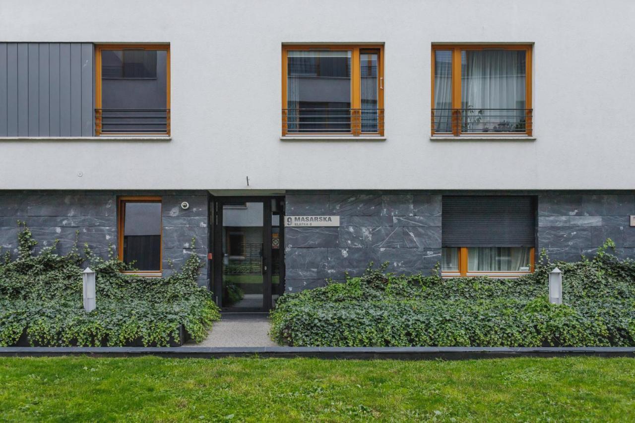 Apartments Krakow Masarska Free Parking By Noclegi Renters Extérieur photo