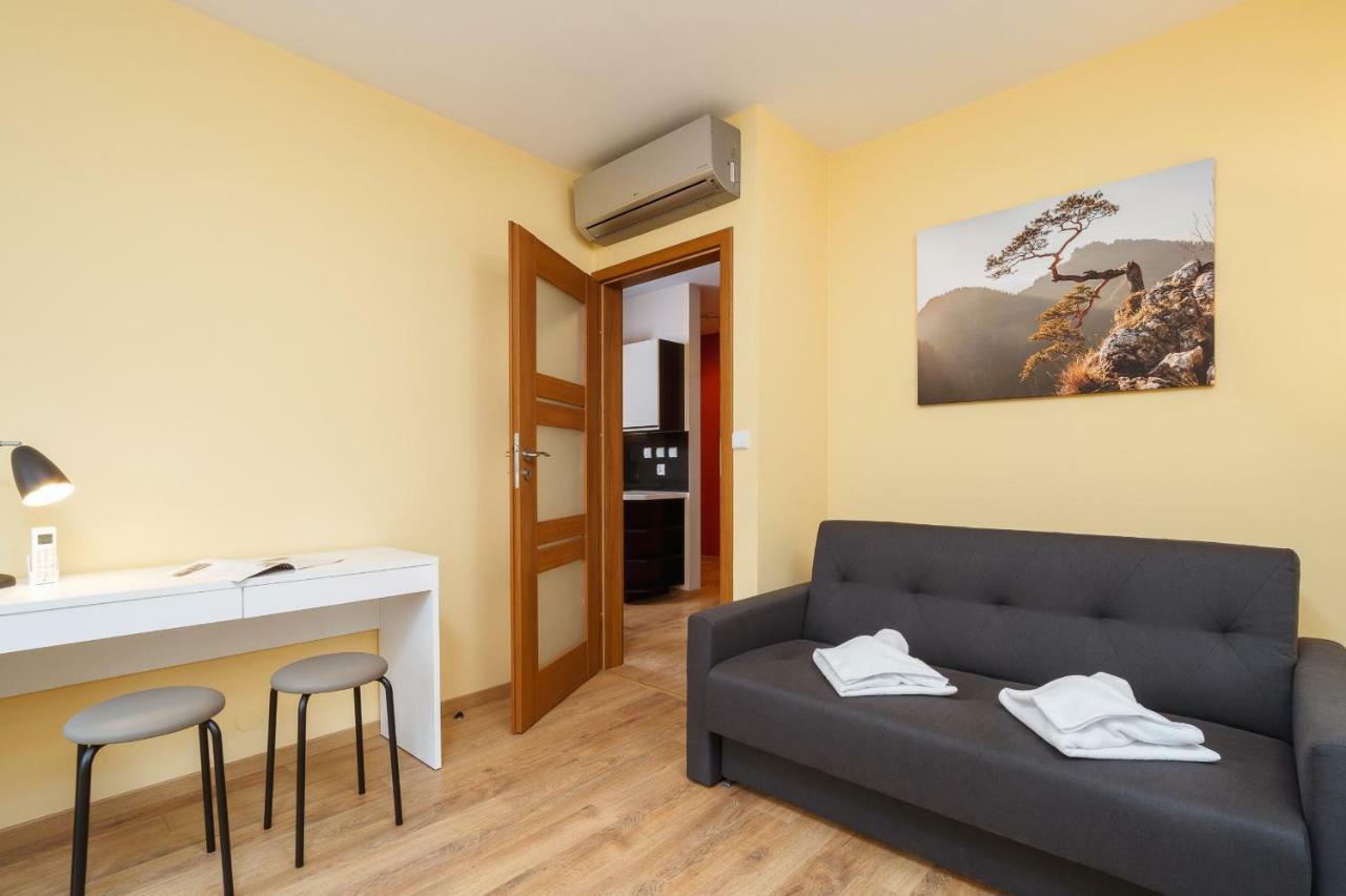 Apartments Krakow Masarska Free Parking By Noclegi Renters Extérieur photo