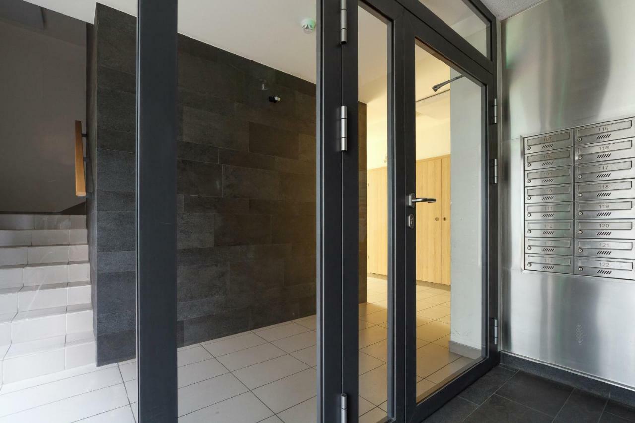 Apartments Krakow Masarska Free Parking By Noclegi Renters Extérieur photo