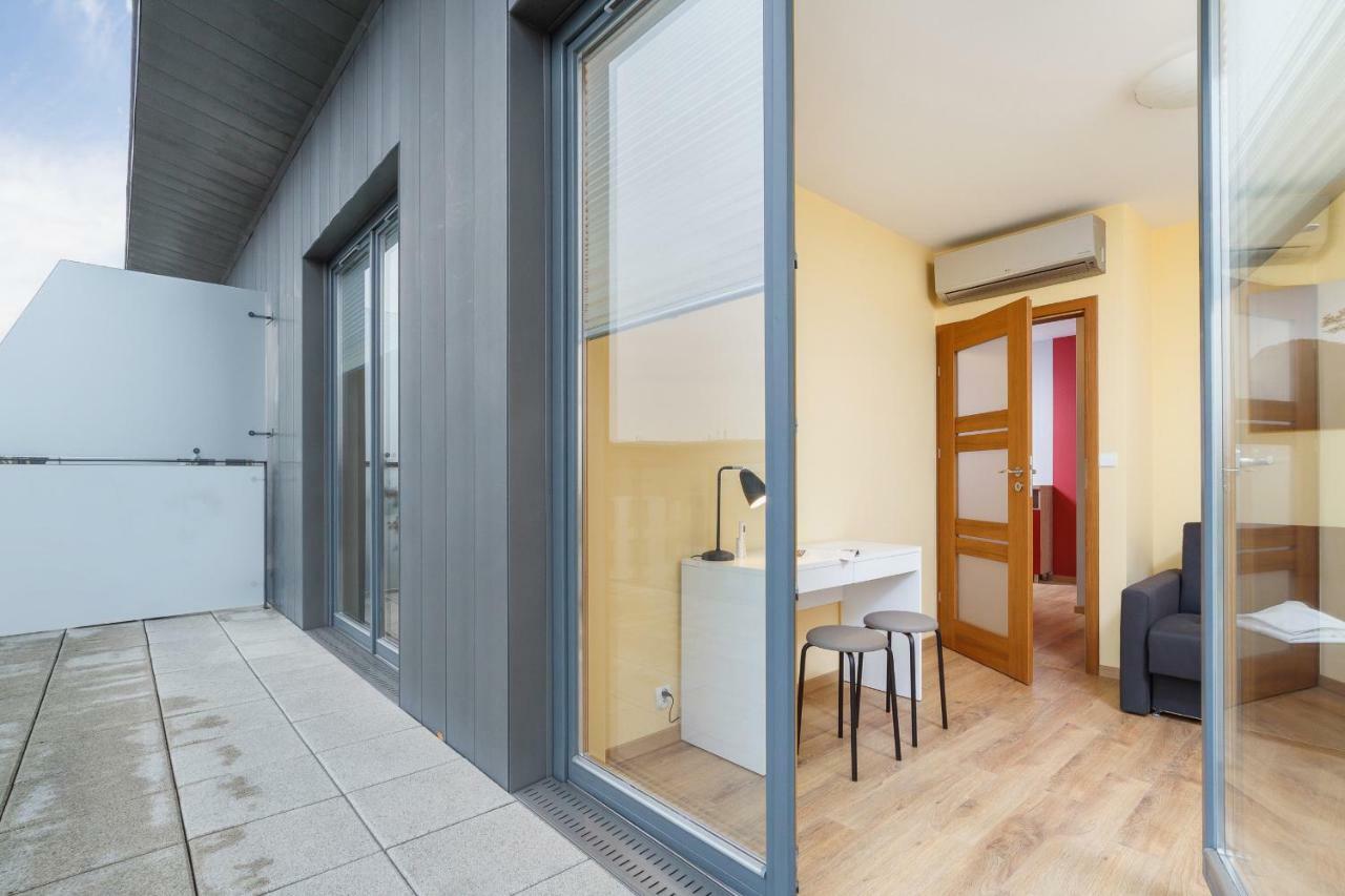 Apartments Krakow Masarska Free Parking By Noclegi Renters Extérieur photo